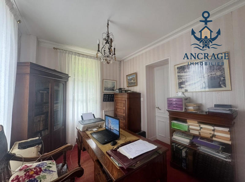 Maison ancienne - 290 m² - 6 pièces