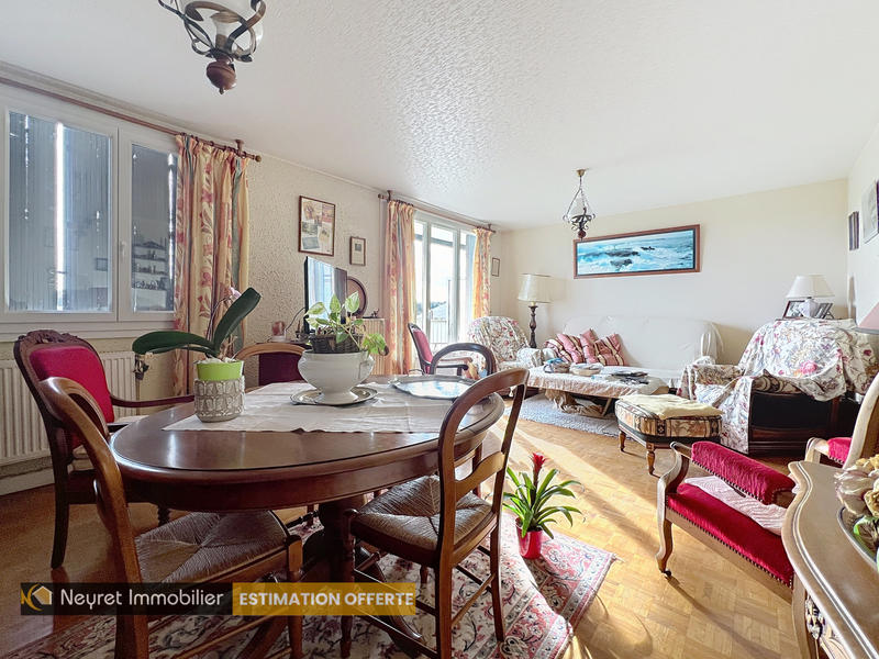 Appartement - 84 m² - 3 pièces