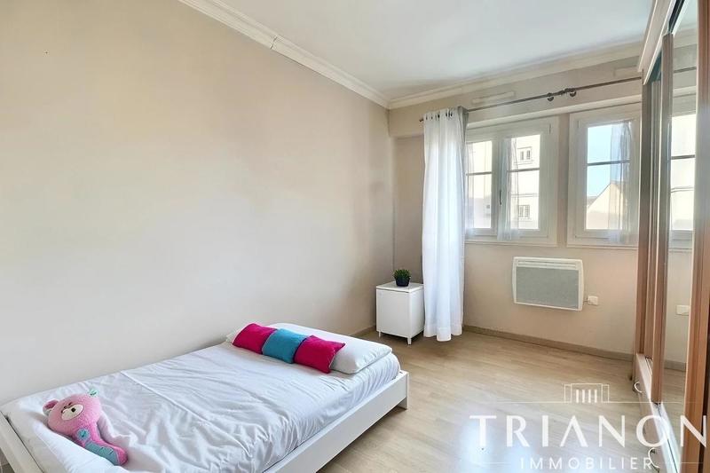 Appartement - 86 m² - 4 pièces