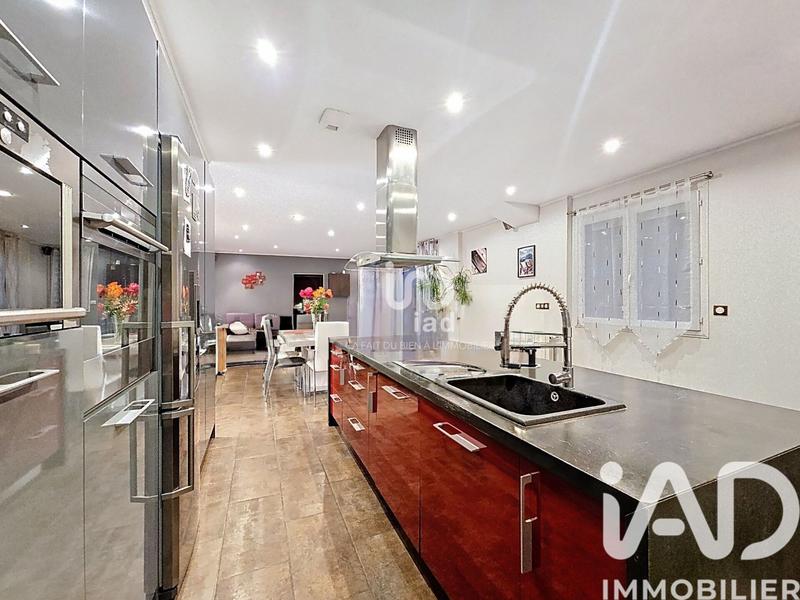 Maison - 85 m² - 5 pièces