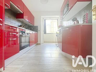 Appartement - 82 m² - 4 pièces