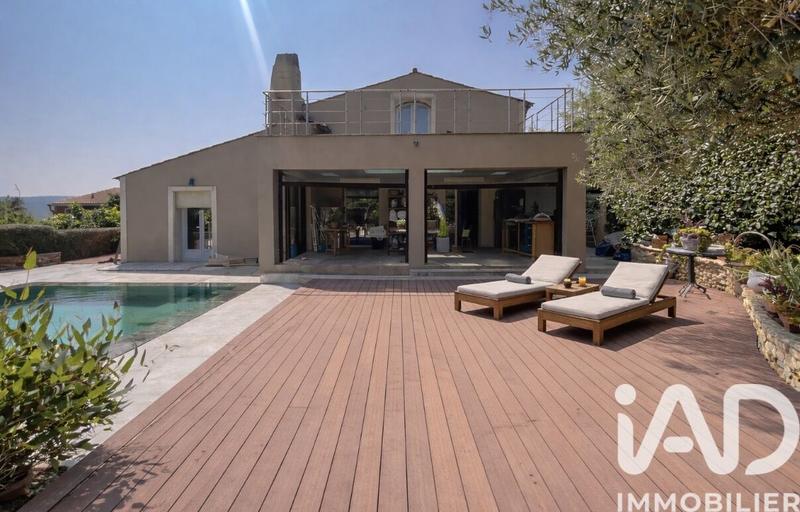 Maison - 165 m² - 7 pièces