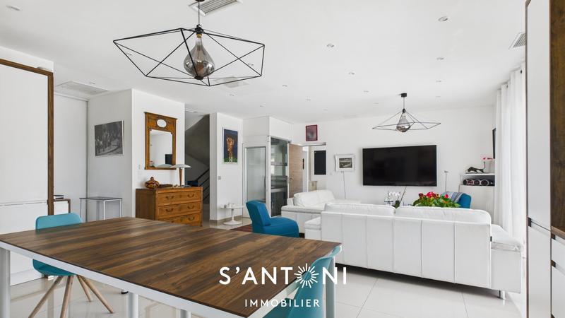 Maison - 130 m² - 5 pièces