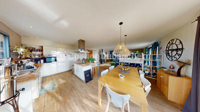 Maison - 157 m² - 6 pièces