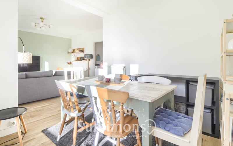 Appartement - 70 m² - 3 pièces