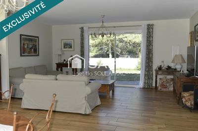 Villa - 204 m² - 6 pièces