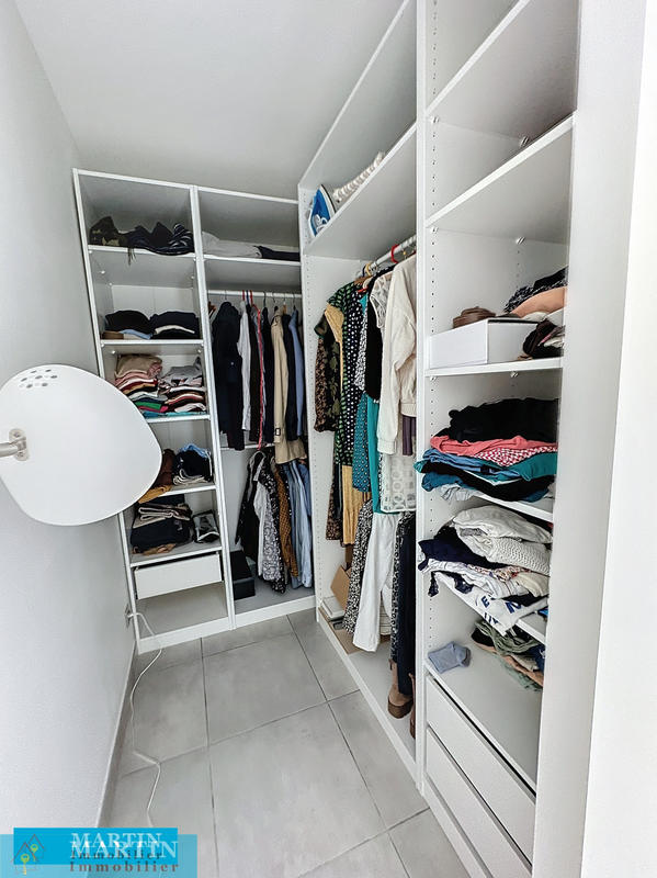 Villa - 325 m² - 10 pièces