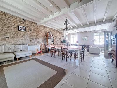 Maison - 200 m² - 7 pièces