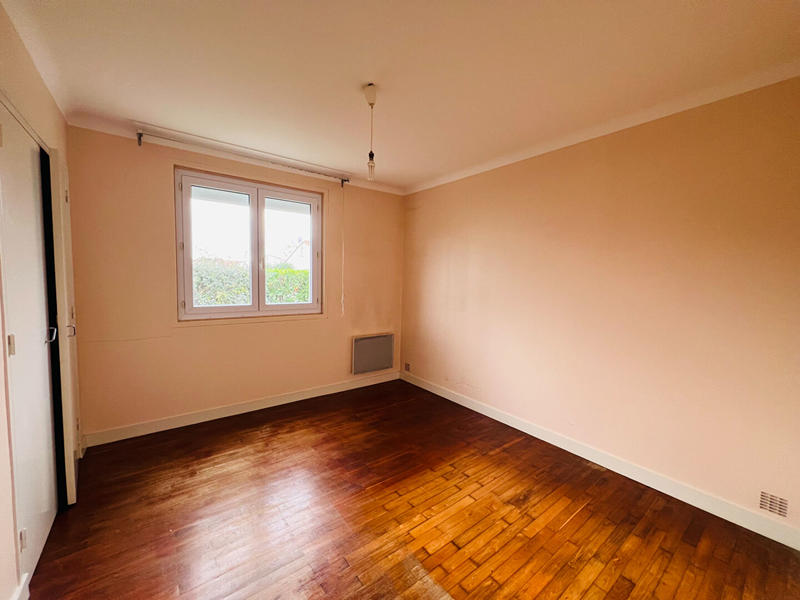 Maison - 96 m² - 6 pièces