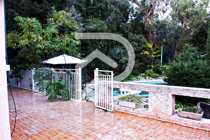 Maison - 152 m² - 7 pièces