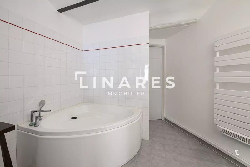 Duplex - 200 m² - 5 pièces