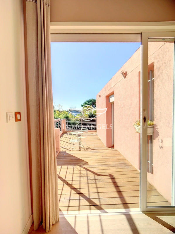 Maison - 209 m² - 6 pièces