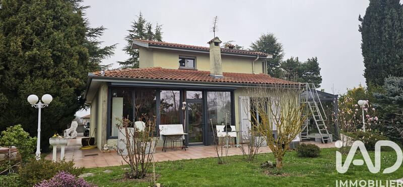 Maison de maîtres - 185 m² - 5 pièces