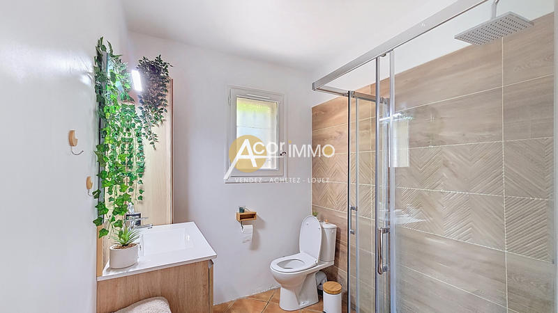 Maison - 193 m² - 5 pièces