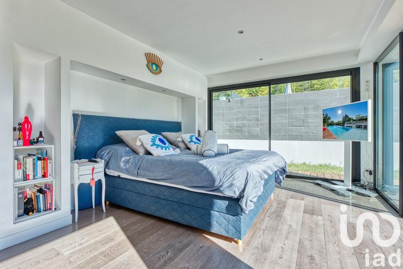 Maison de maîtres - 250 m² - 5 pièces