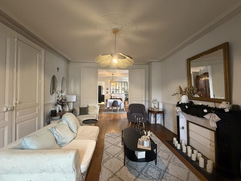 Appartement - 184 m² - 7 pièces