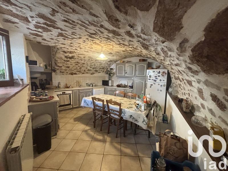 Appartement - 93 m² - 3 pièces