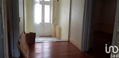 Maison - 400 m² - 11 pièces