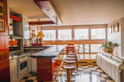 Appartement - 81 m² - 3 pièces