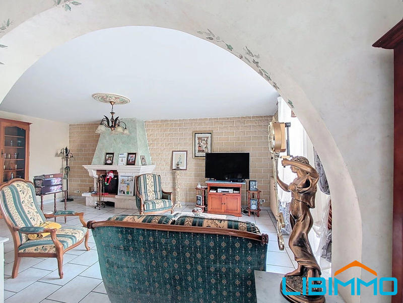 Maison - 200 m² - 6 pièces