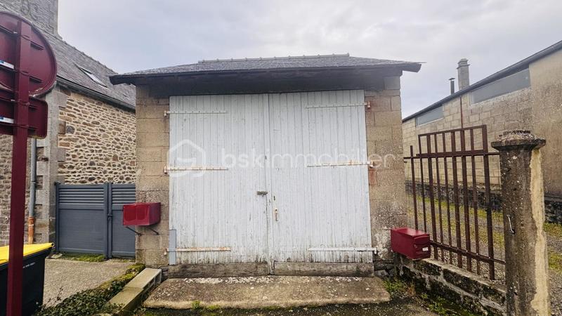 Maison de bourg - 92 m² - 4 pièces