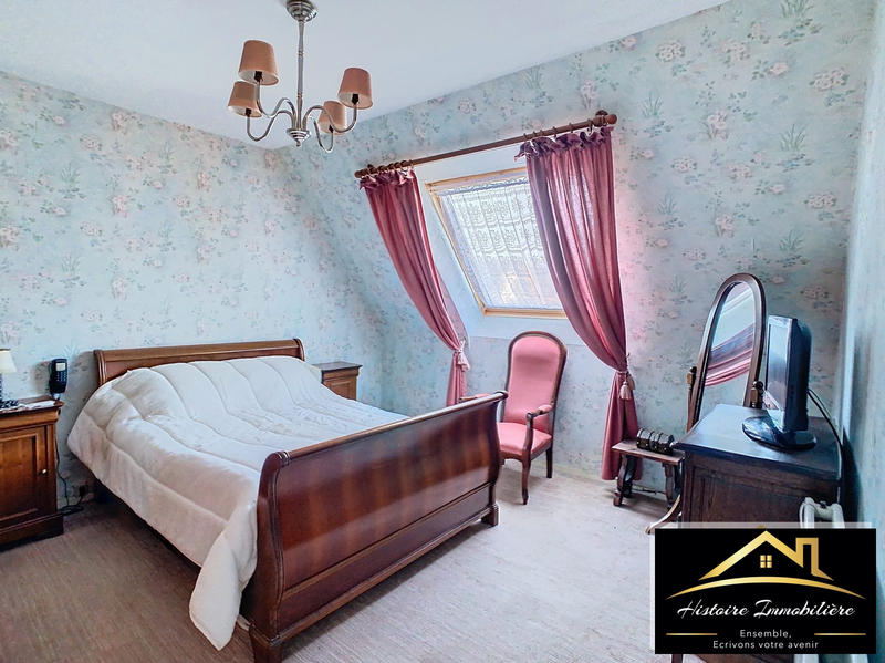 Maison - 95 m² - 5 pièces