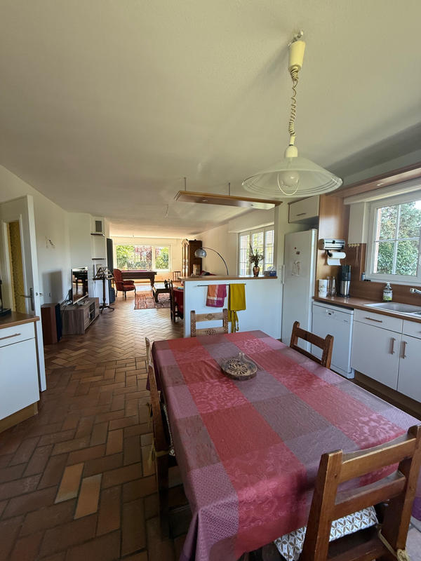 Maison - 246 m² - 10 pièces