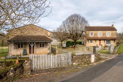 Maison - 197 m² - 7 pièces