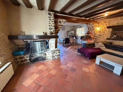 Maison en pierre - 165 m² - 5 pièces