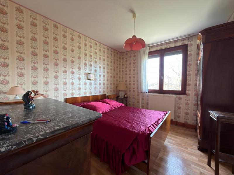 Maison - 104 m² - 5 pièces