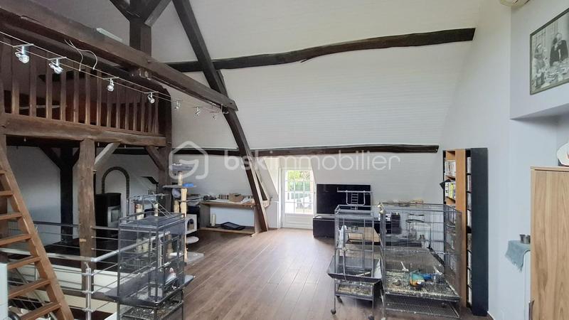 Propriété - 220 m² - 8 pièces