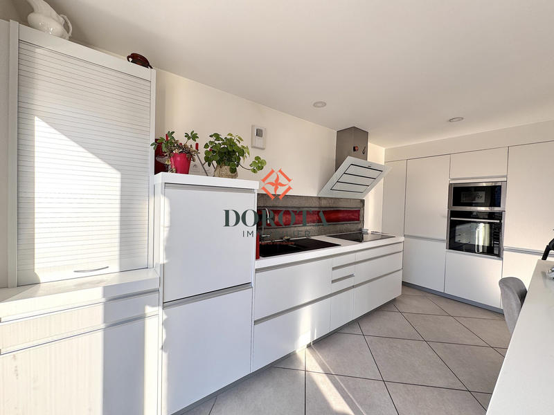 Maison contemporaine - 148 m² - 6 pièces