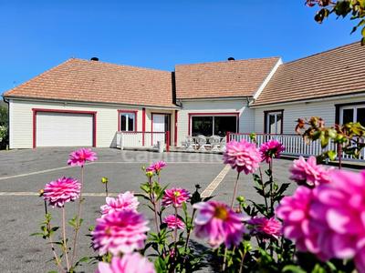 Maison - 165 m² - 5 pièces