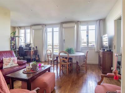 Appartement - 83 m² - 4 pièces