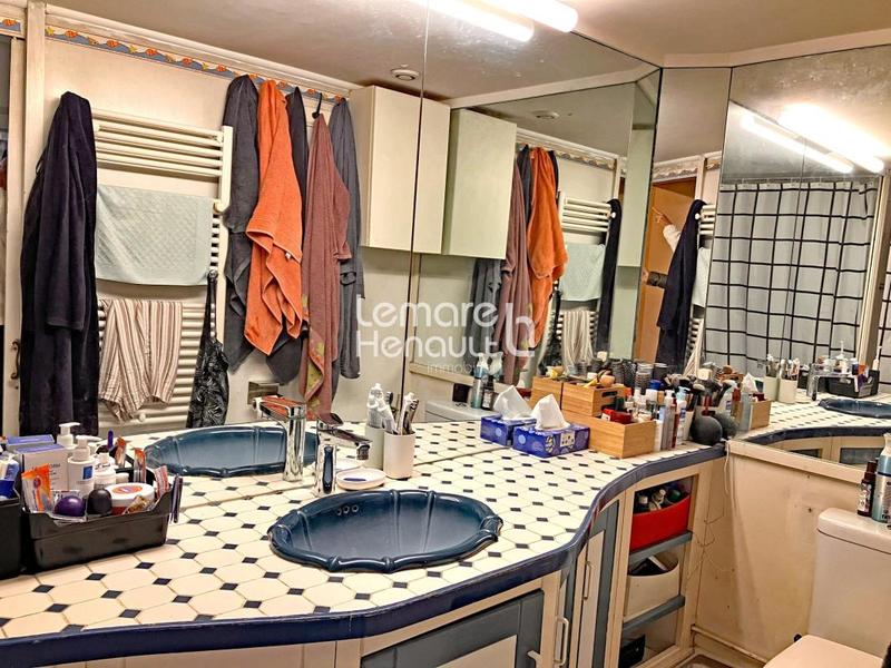 Appartement - 94 m² - 6 pièces