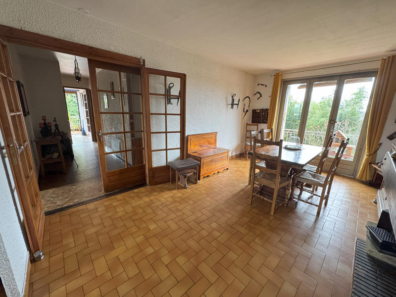 Maison - 123 m² - 6 pièces