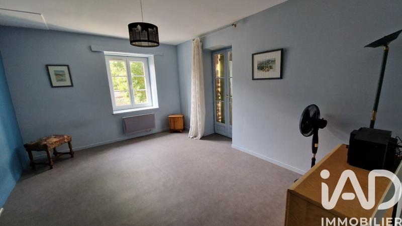 Maison - 252 m² - 6 pièces