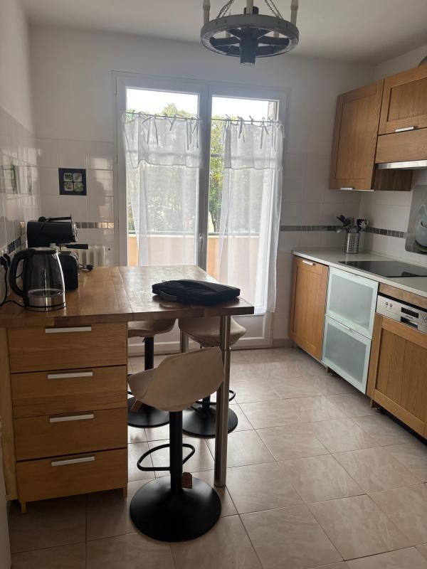 Appartement - 77 m² - 3 pièces