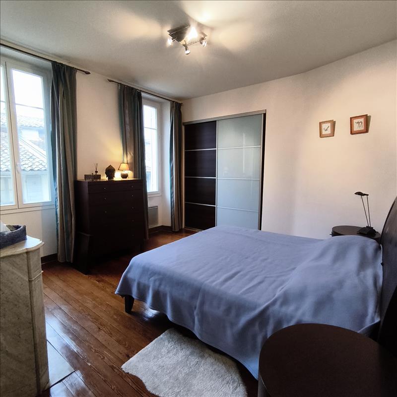 Appartement - 88 m² - 4 pièces