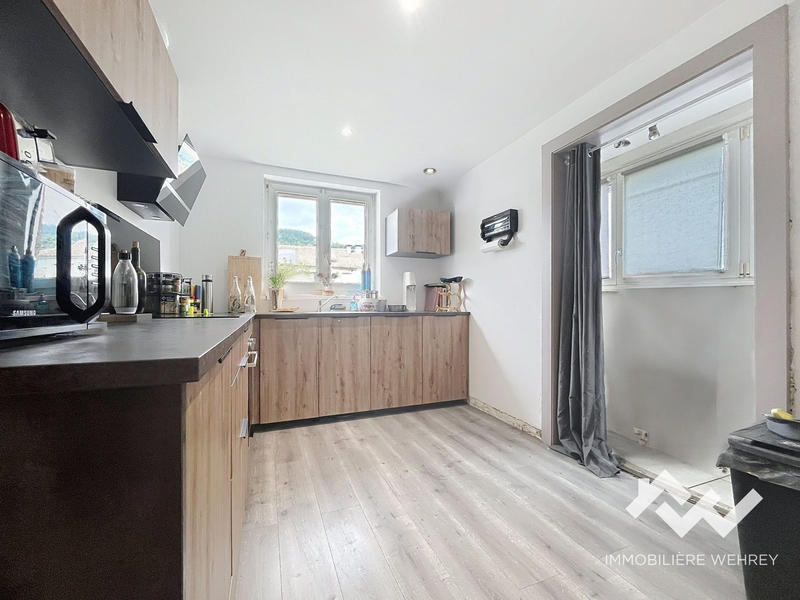 Maison - 104 m² - 7 pièces