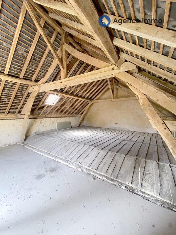 Maison ancienne - 219 m² - 7 pièces