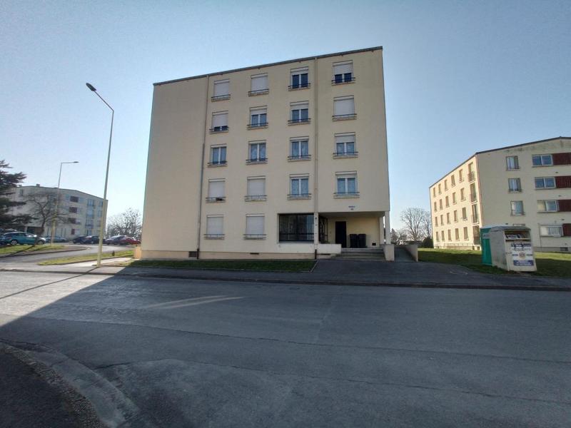 Appartement - 93 m² - 5 pièces