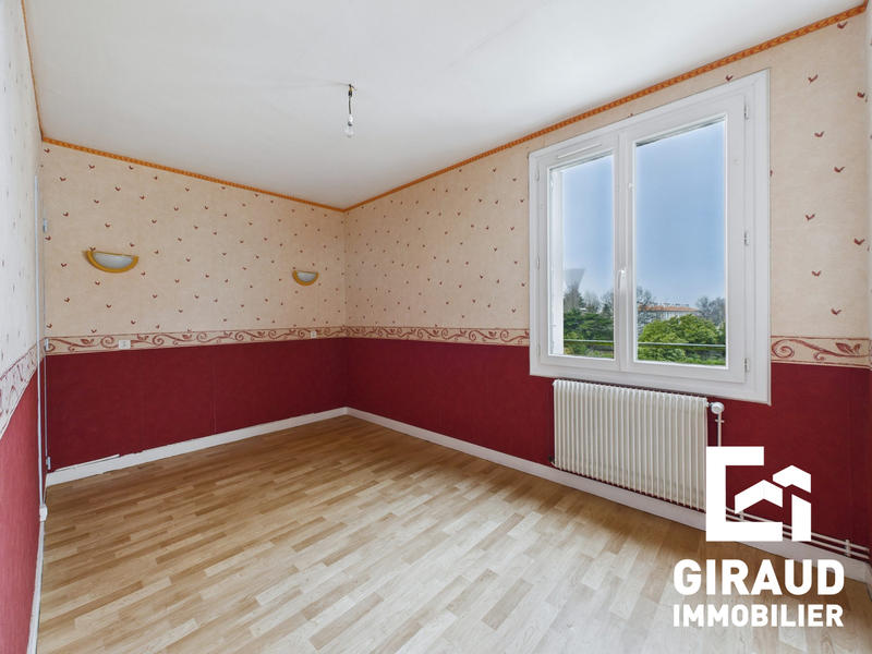 Appartement - 87 m² - 4 pièces