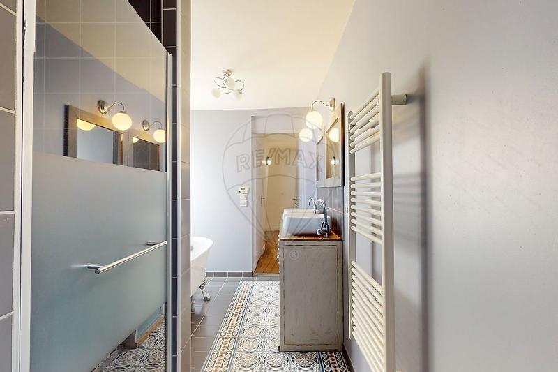 Maison - 85 m² - 4 pièces