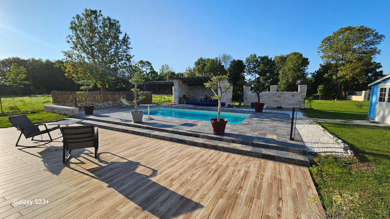 Maison - 105 m² - 4 pièces