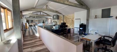 Longère - 345 m² - 8 pièces