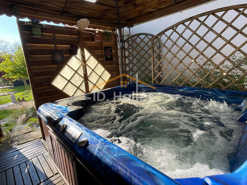 Maison - 83 m² - 5 pièces