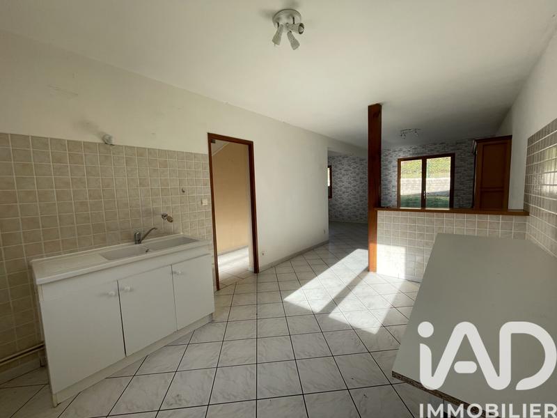 Maison de village - 90 m² - 5 pièces