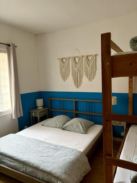 Villa - 337 m² - 15 pièces