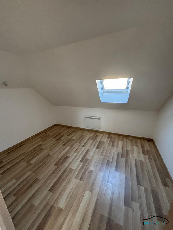 Appartement - 180 m² - 9 pièces